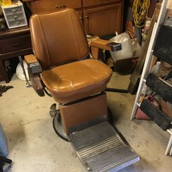 Used belmont 2025 barber chair