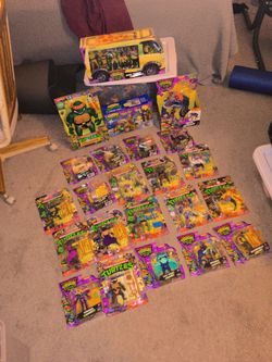 Ninja turtles action figures