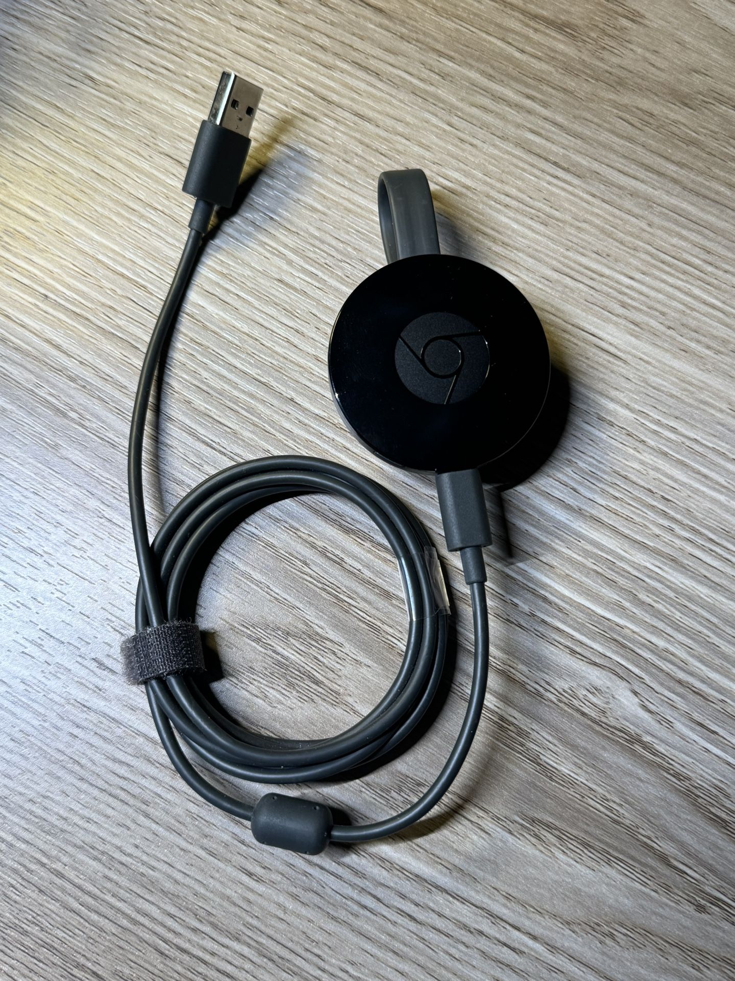 Chromecast 1080p Streaming Dongle