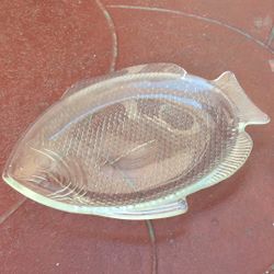 2 Fish Shaped Appetizer Trays