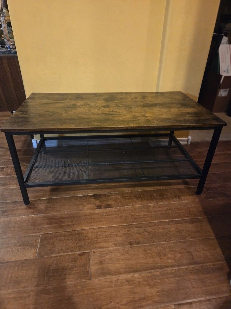 Coffee Table & End Tables