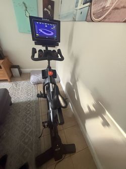 Spin bike