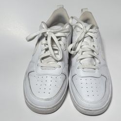 Nike Court Boroughs 7Y