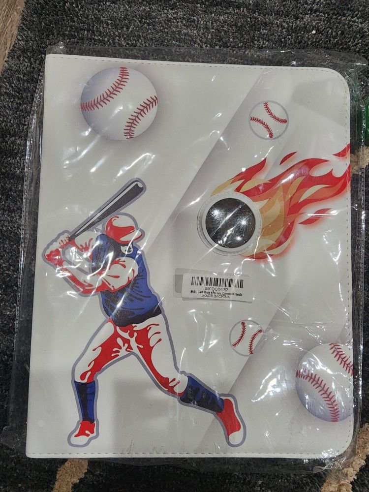 900 Pocket Trading Card Binder