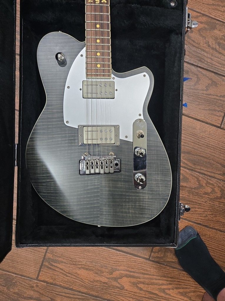 Reverend Reeves Gabrels Signature 2 Guitar 🎸 Wickedly Mint Condition!