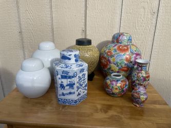 Chinese ginger / Tea Pots 