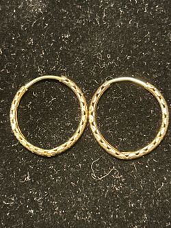 14k yellow gold hoop earrings