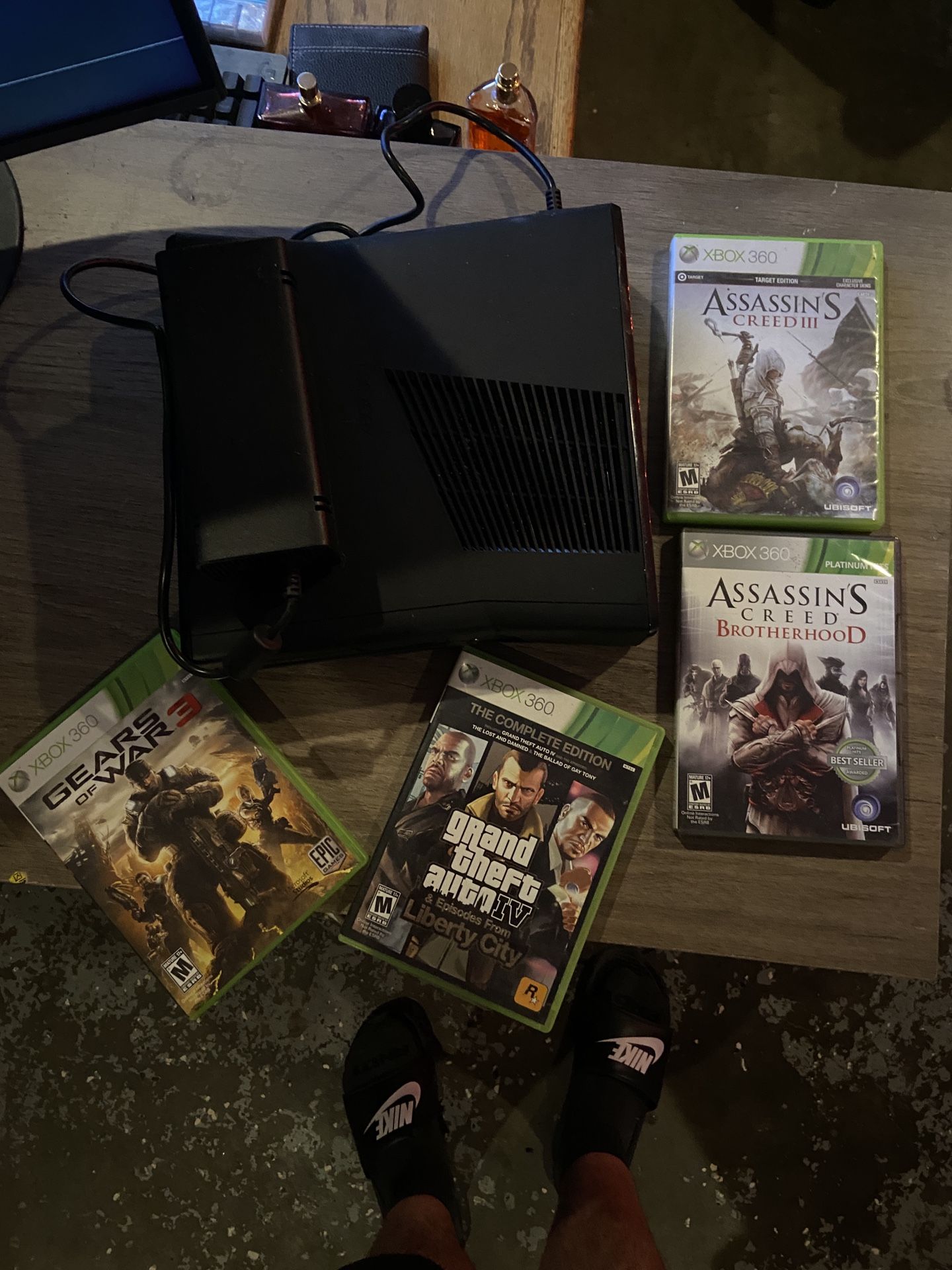 Xbox 360 4 Games Included