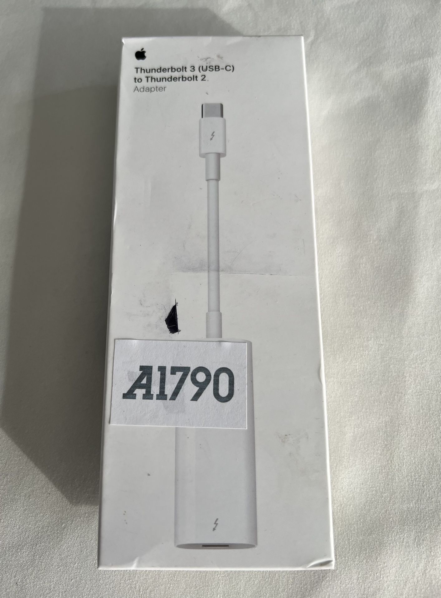 Apple Thunderbolt 3 (USB-C) to Thunderbolt 2 Adapter # A1790 NEW