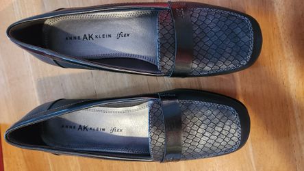 Anne Klein Brand New Size 8