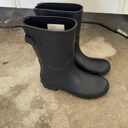 Rain Boots Size 5