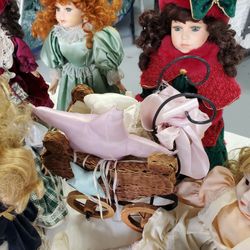 Dolls Collection - 8 Dolls With & 2 Carriages