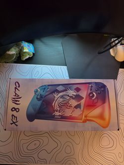 MSI Claw Ex 8 AI +