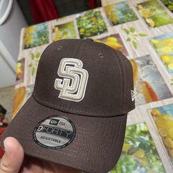 Padres hat