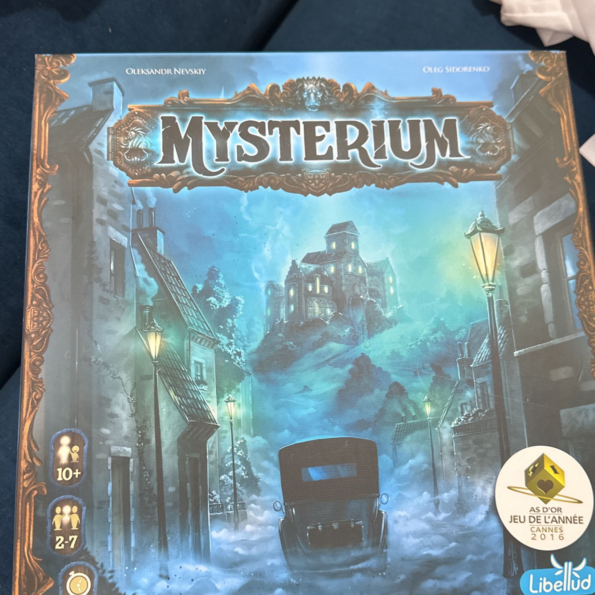 Board game Mysterium