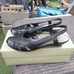 Ladies  Used  Leather  Classic  Elements  Sling  Back  Sandals 
