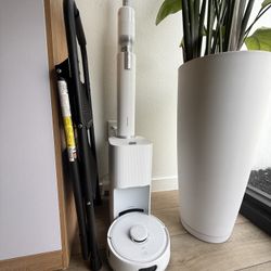 SwitchBot K10+ Pro  Robot Vac