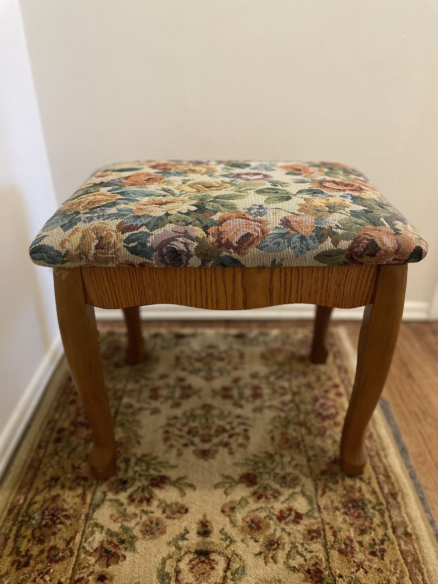 Small Stool/Seat