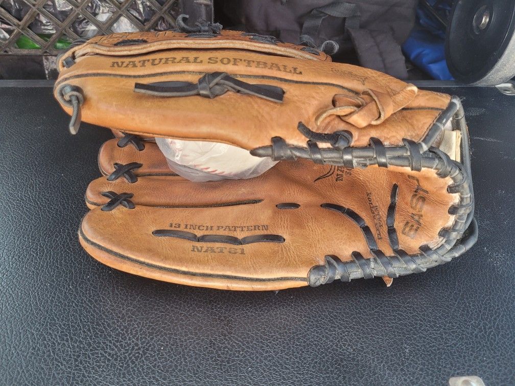 EASTON Softball Glove Coach - Size 13" LHT