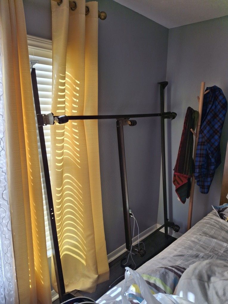 Firm Price Queen Metal Bed Frame
