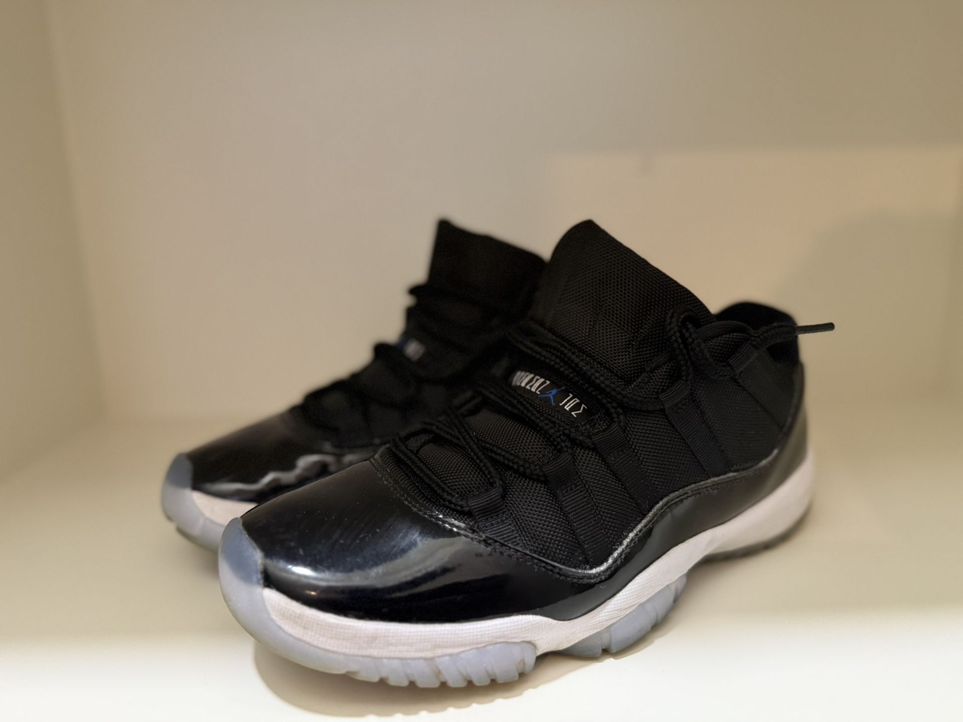 Jordan 11 Lows Black N Blue 