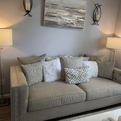 Beige Deep-Seat Sofa – Comfortable & Stylish