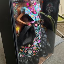Barbies 2024 Dia De Los Muertos Doll Collectable 