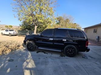 2004 Cadillac Escalade