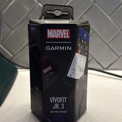New Garmin VIVOFIT JR.  Marvel 