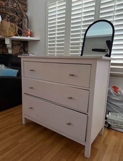 White drawer