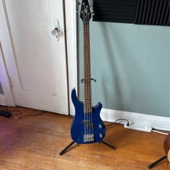 Rogue series 2 Bass Guitar