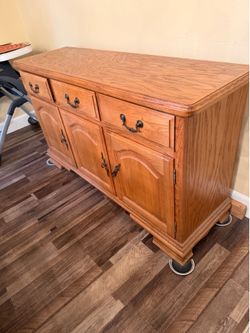 Solid Oak Hutch