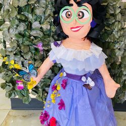 Maribel Encanto Piñata 