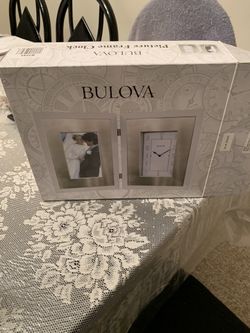 Bulova Clock/ Picture Frame 