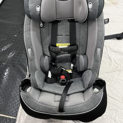 Safety first Convertible Car Seat