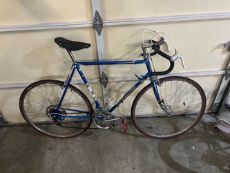 Peugeot Vintage Road Bike Blue