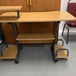 Computer Desk Wooden Beige Excellent Condition