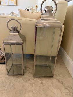 Beautiful pair of lanterns