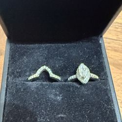Engagement Ring w/  Matching Wedding Band