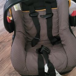 Eddie Bauer Care Seat