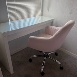 White Desk and Pink Office Chair Set