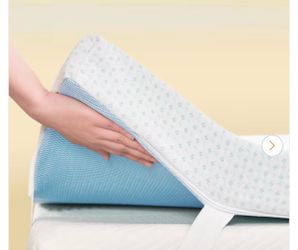 King bed 4’’ memory foam mattress topper with removable fitted cover