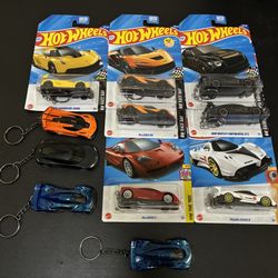 Super Car Hot Wheels Keychains - Holiday Special!