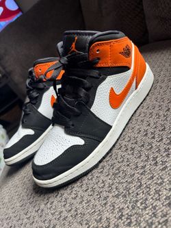 Jordan 1 Mid GS 'Shattered Backboard'