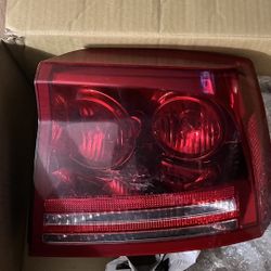 2007 Charger Taillight 