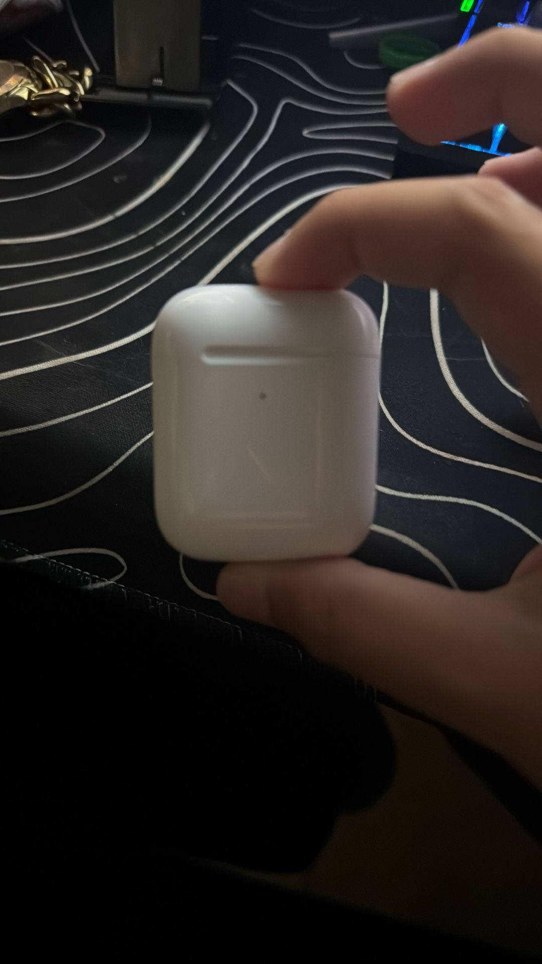 AirPods (2nd generation)
