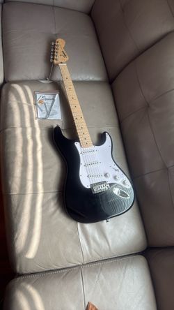 Squier Sonic Stratocaster Electric Guitar