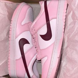 Low Dunks