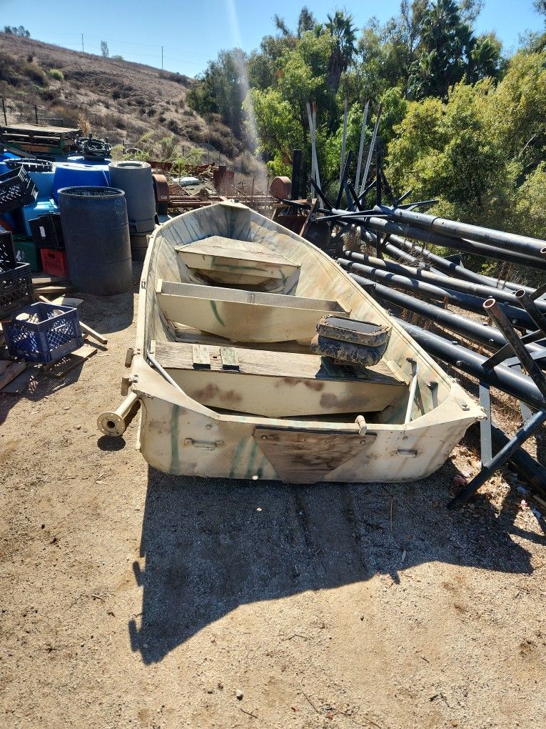14 Ft  Valco Aluminum Boat