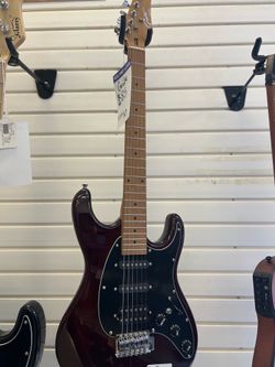 ELECTRIC GUITAR